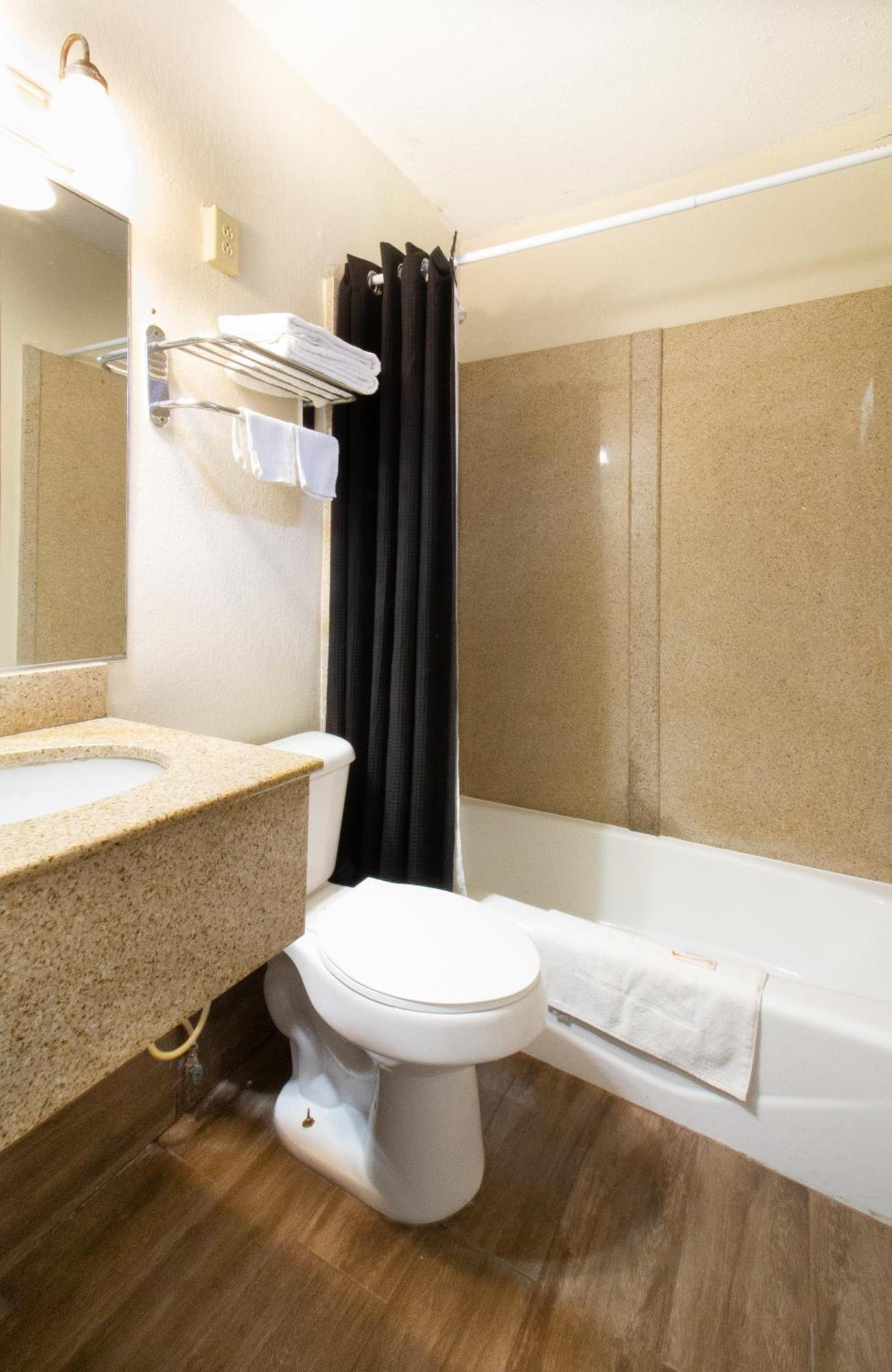Whitehouse Motel Richmond South Bellwood Экстерьер фото